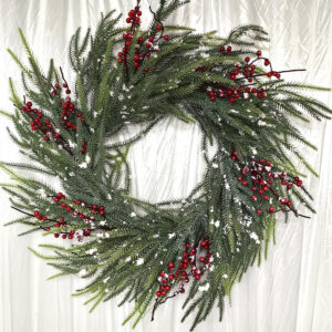 60cm green norfork pine wreath with berries