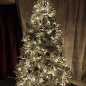 7′ mixed snowy pine tree with pinecones & 420 multi function lights & 3982 tips