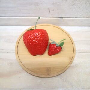 x large strawberry 6.5cm